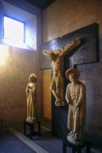 Verona - Castelvecchio Museum - © R&R Meghiddo, 1996. All Rights Reserved.