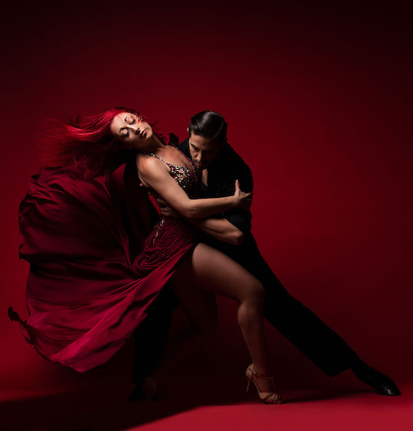 Two tango dancer embrace