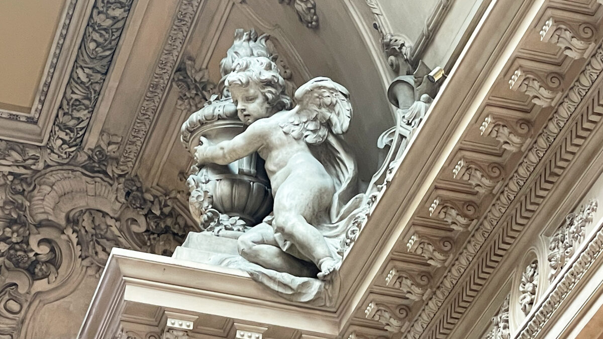 Detail of Angel at Teatro Colon