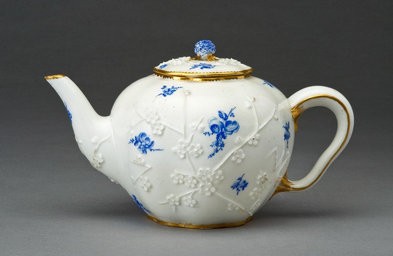 Sevres Manufactory, Teapot, 1758