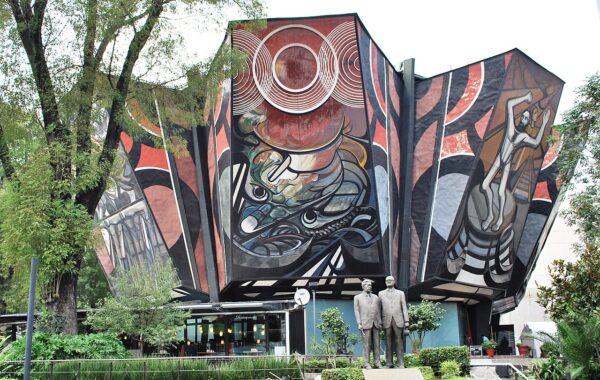 Poliforum building in Mexico