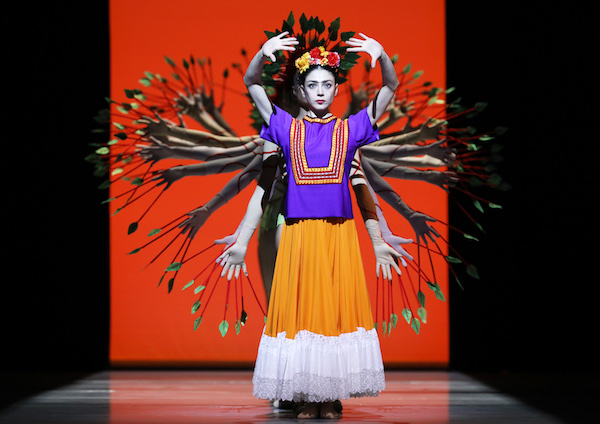 A Frieda Kahlo dancer